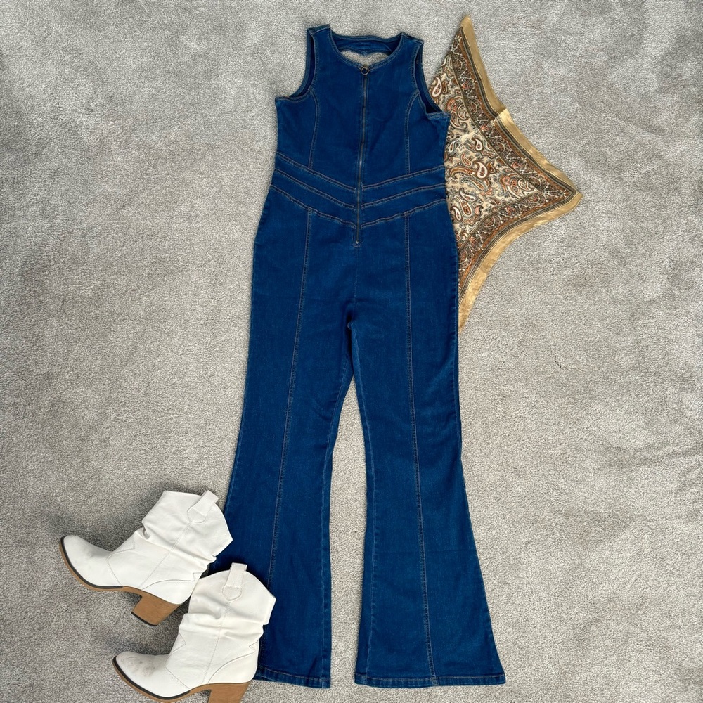 Denim Jumpsuit 🪩🤍